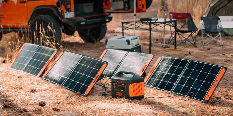 Jackery Explorer 1500 Solar Generator